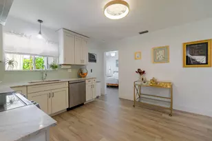 246 NE 14th St, Delray Beach, FL 33444 - Photo 15