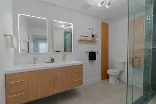 246 NE 14th St, Delray Beach, FL 33444 - Photo 21