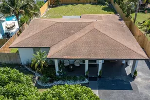246 NE 14th St, Delray Beach, FL 33444 - Photo 3