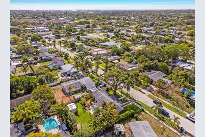 1439 W Broome Street, Lantana, FL 33462 - Photo 45