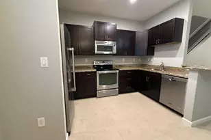 704 SW 2nd Way, Pompano Beach, FL 33060 - Photo 3