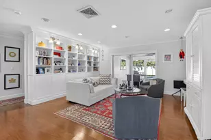 1010 SW 2nd St, Boca Raton, FL 33486 - Photo 9