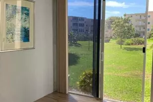 300 NE 26th Ave NE, Boynton Beach, FL 33435 - Photo 9