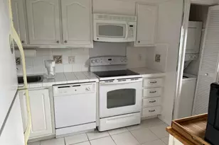 1523 E Hillsboro Blvd, Deerfield Beach, FL 33441 - Photo 1