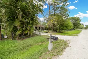 13265 N 41st Ln Ln N, The Acreage, FL 33411 - Photo 37