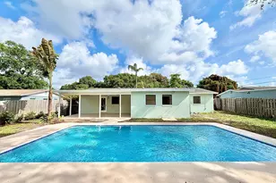 1753 16th Ct N, Lake Worth Beach, FL 33460 - Photo 1