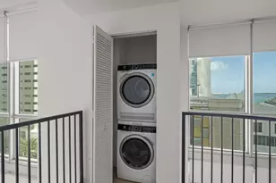 300 S Biscayne Blvd, Miami, FL 33131 - Photo 25