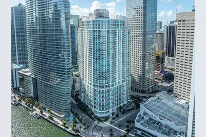 300 S Biscayne Boulevard #L-832, Miami, FL 33131 - Photo 35