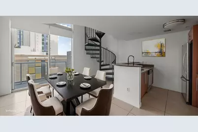 300 S Biscayne Boulevard #L-832, Miami, FL 33131 - Photo 3