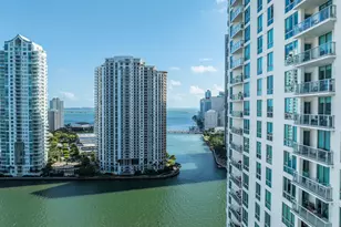 300 S Biscayne Blvd, Miami, FL 33131 - Photo 37
