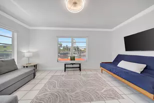 2724 NE 14th St, Fort Lauderdale, FL 33304 - Photo 5