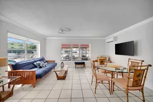 2724 NE 14th St, Fort Lauderdale, FL 33304 - Photo 17