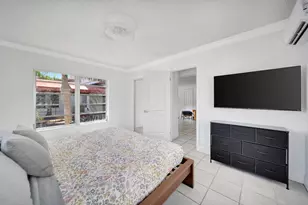 2724 NE 14th St, Fort Lauderdale, FL 33304 - Photo 9