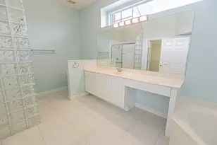 668 SW Lake Charles Cir, Port Saint Lucie, FL 34986 - Photo 11