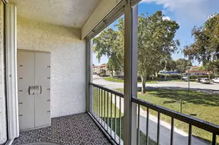 8921 S Hollybrook Blvd, Pembroke Pines, FL 33025 - Photo 9