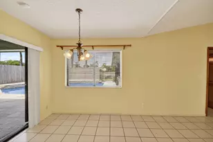 1074 Northumberland Ct, Wellington, FL 33414 - Photo 23