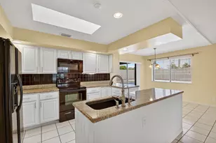 1074 Northumberland Ct, Wellington, FL 33414 - Photo 15