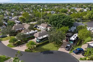 204 N Cortez Dr, Margate, FL 33068 - Photo 17