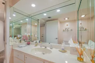 7400 Radice Ct, Lauderhill, FL 33319 - Photo 35