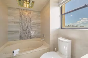 7400 Radice Ct, Lauderhill, FL 33319 - Photo 23