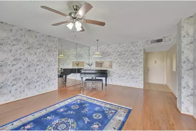 5340 Las Verdes Circle #208, Delray Beach, FL 33484 - Photo 7