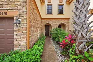 10415 Wellington Parc Dr, Wellington, FL 33449 - Photo 3