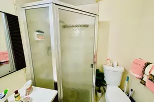 5051 W Oakland Park Blvd W, Lauderdale Lakes, FL 33313 - Photo 11