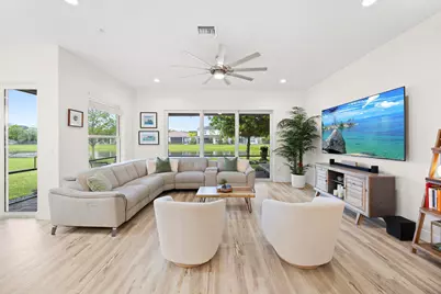 9936 Steamboat Springs Circle, Delray Beach, FL 33446 - Photo 11