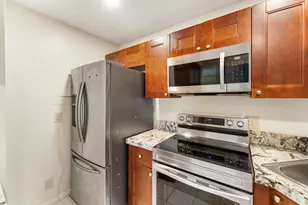 1108 Green Pine Blvd, West Palm Beach, FL 33409 - Photo 11