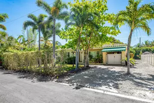 310 Russlyn Dr, West Palm Beach, FL 33405 - Photo 5