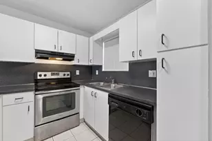 7011 W 29th Ave, Hialeah, FL 33018 - Photo 7