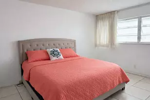 215 SE 3rd Ave, Hallandale Beach, FL 33009 - Photo 9