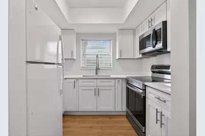 371 SE 1st Avenue, Pompano Beach, FL 33060 - Photo 3