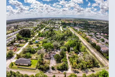 475 1st Street, West Palm Beach, FL 33413 - Photo 7