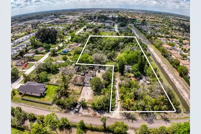 475 1st Street, West Palm Beach, FL 33413 - Photo 1