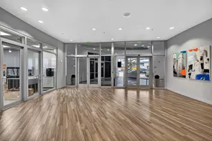 1750 N Bayshore Dr, Miami, FL 33132 - Photo 39