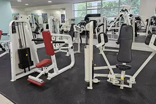 400 Leslie Dr, Hallandale Beach, FL 33009 - Photo 17