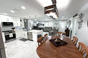 357 Las Palmas St, Royal Palm Beach, FL 33411 - Photo 3