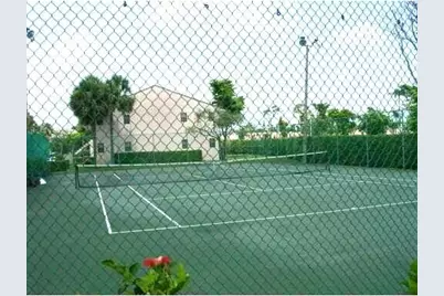 6660 Somerset Drive #104, Boca Raton, FL 33433 - Photo 5