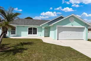 2332 SE Berkshire Blvd, Port Saint Lucie, FL 34952 - Photo 9
