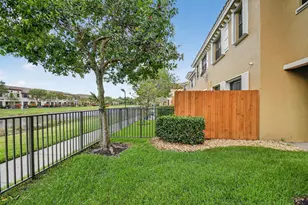 10457 Wellington Parc Dr, Wellington, FL 33449 - Photo 43