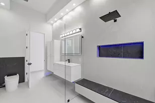 1629 NE 1st Ave., Fort Lauderdale, FL 33305 - Photo 29