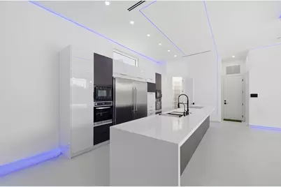 1629 NE 1st Avenue, Fort Lauderdale, FL 33305 - Photo 9