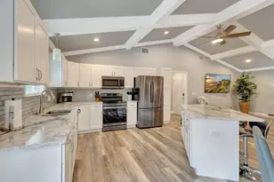 10600 SE Gomez Ave, Hobe Sound, FL 33455 - Photo 17