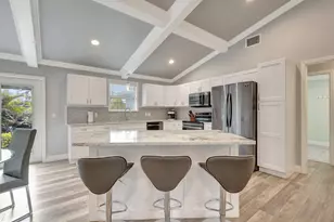 10600 SE Gomez Ave, Hobe Sound, FL 33455 - Photo 11