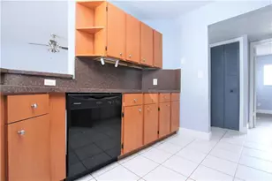 3413 NW 44th St, Oakland Park, FL 33309 - Photo 11