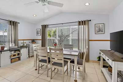 495 Carrington Lane, Weston, FL 33326 - Photo 5