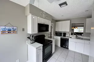 14822 Wildflower Ln, Delray Beach, FL 33446 - Photo 3