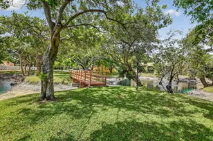 918 SW 9th St Cir, Boca Raton, FL 33486 - Photo 29