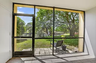 918 SW 9th St Cir, Boca Raton, FL 33486 - Photo 23